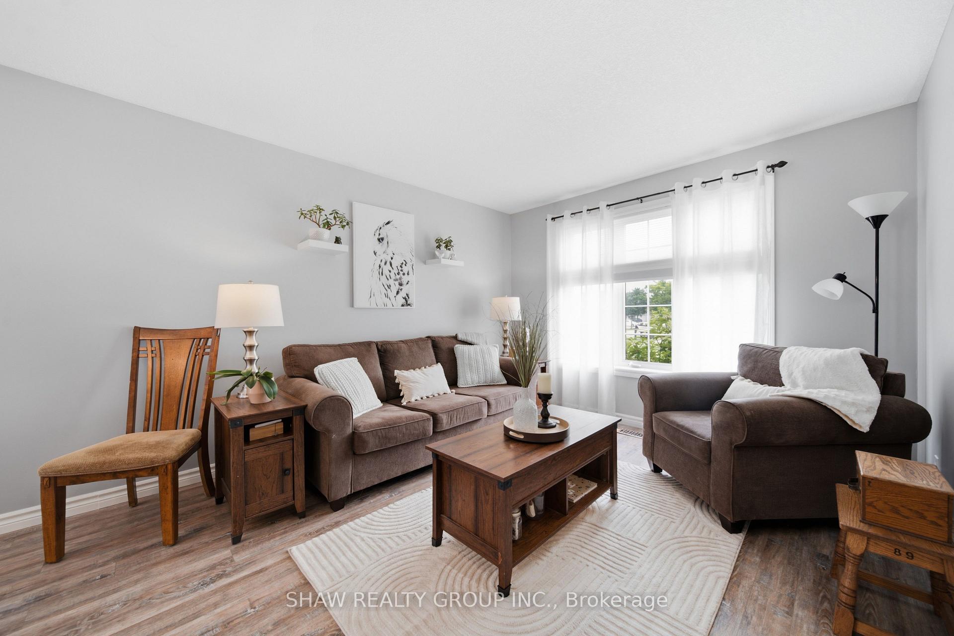 Photo 14 of 79 Beaverbrook Crescent, Cambridge, Little's Corners — HOMEH