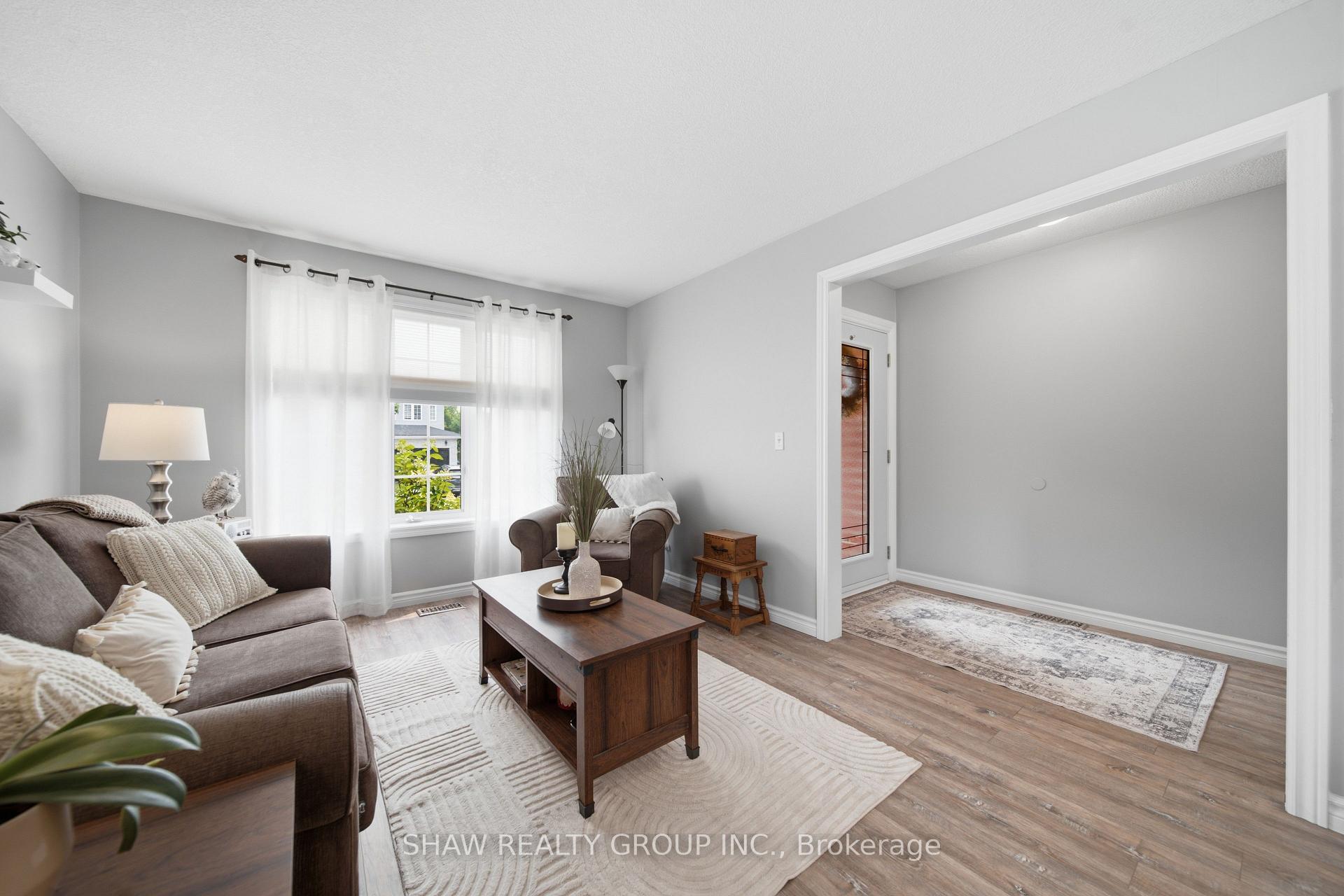 Photo 15 of 79 Beaverbrook Crescent, Cambridge, Little's Corners — HOMEH