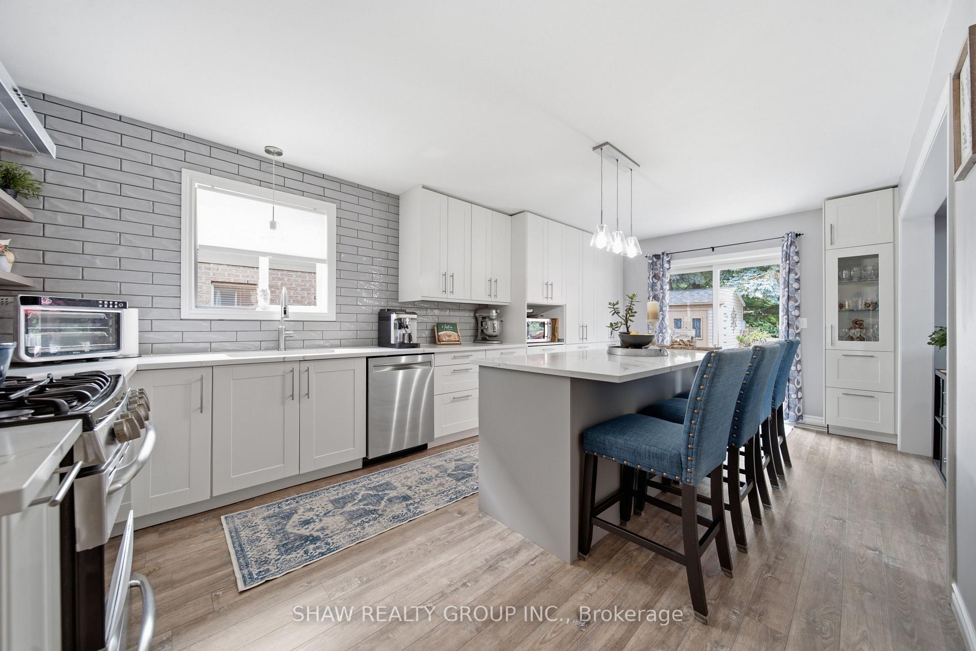 Photo 21 of 79 Beaverbrook Crescent, Cambridge, Little's Corners — HOMEH