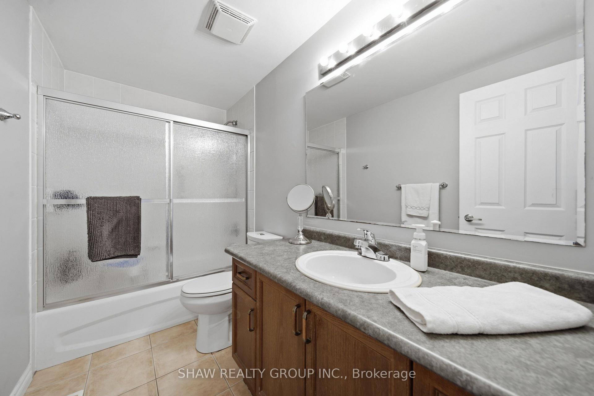 Photo 31 of 79 Beaverbrook Crescent, Cambridge, Little's Corners — HOMEH