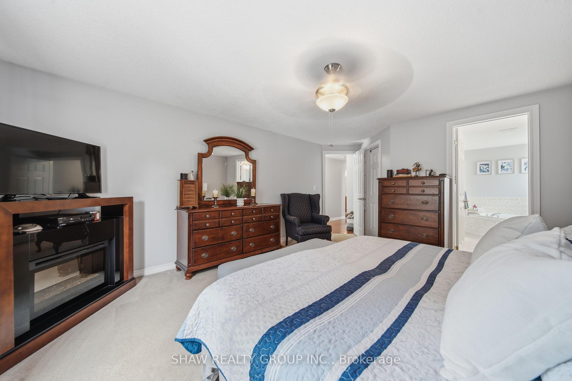 Photo 35 of 79 Beaverbrook Crescent, Cambridge, Little's Corners — HOMEH