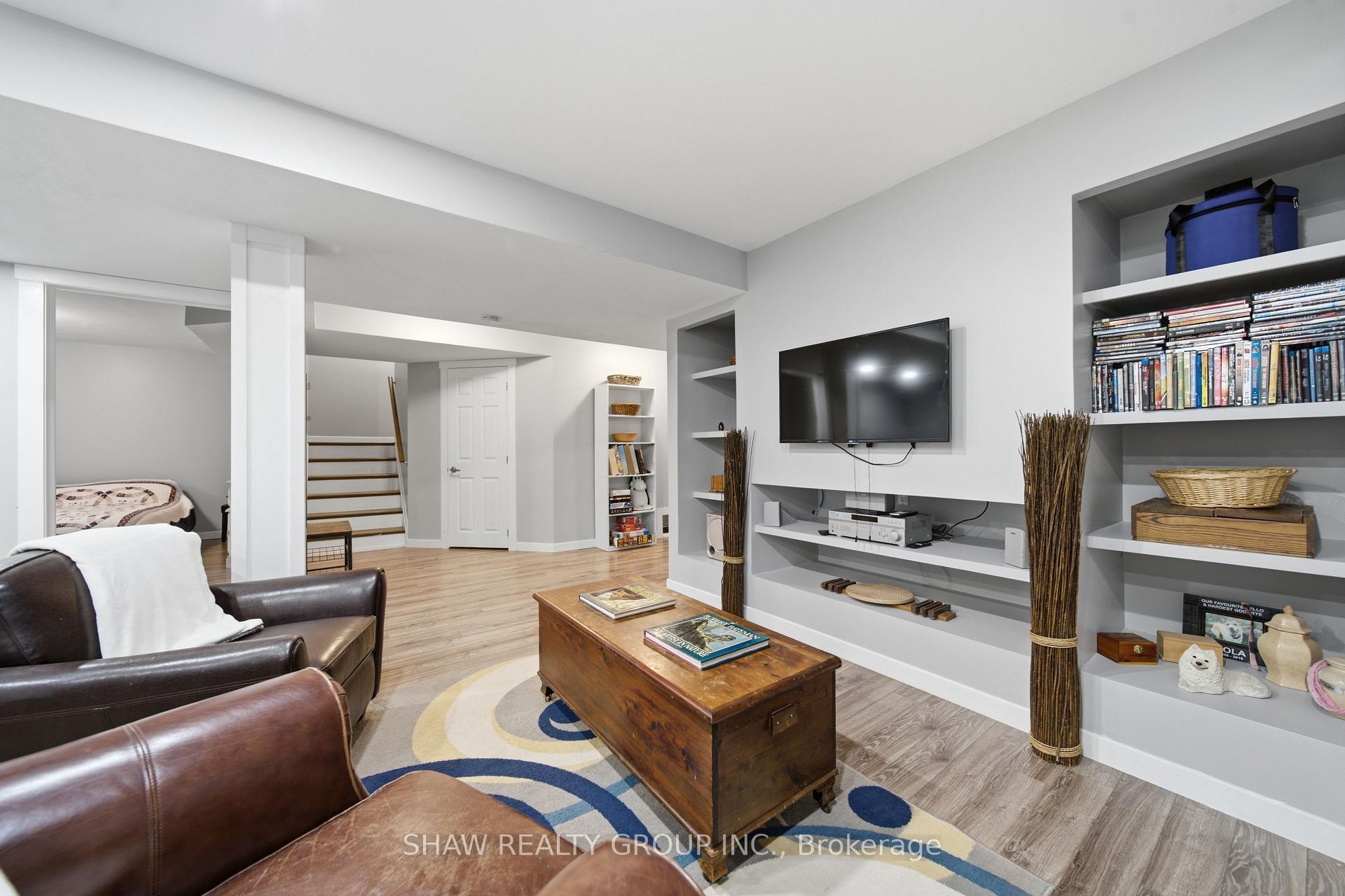 Photo 39 of 79 Beaverbrook Crescent, Cambridge, Little's Corners — HOMEH
