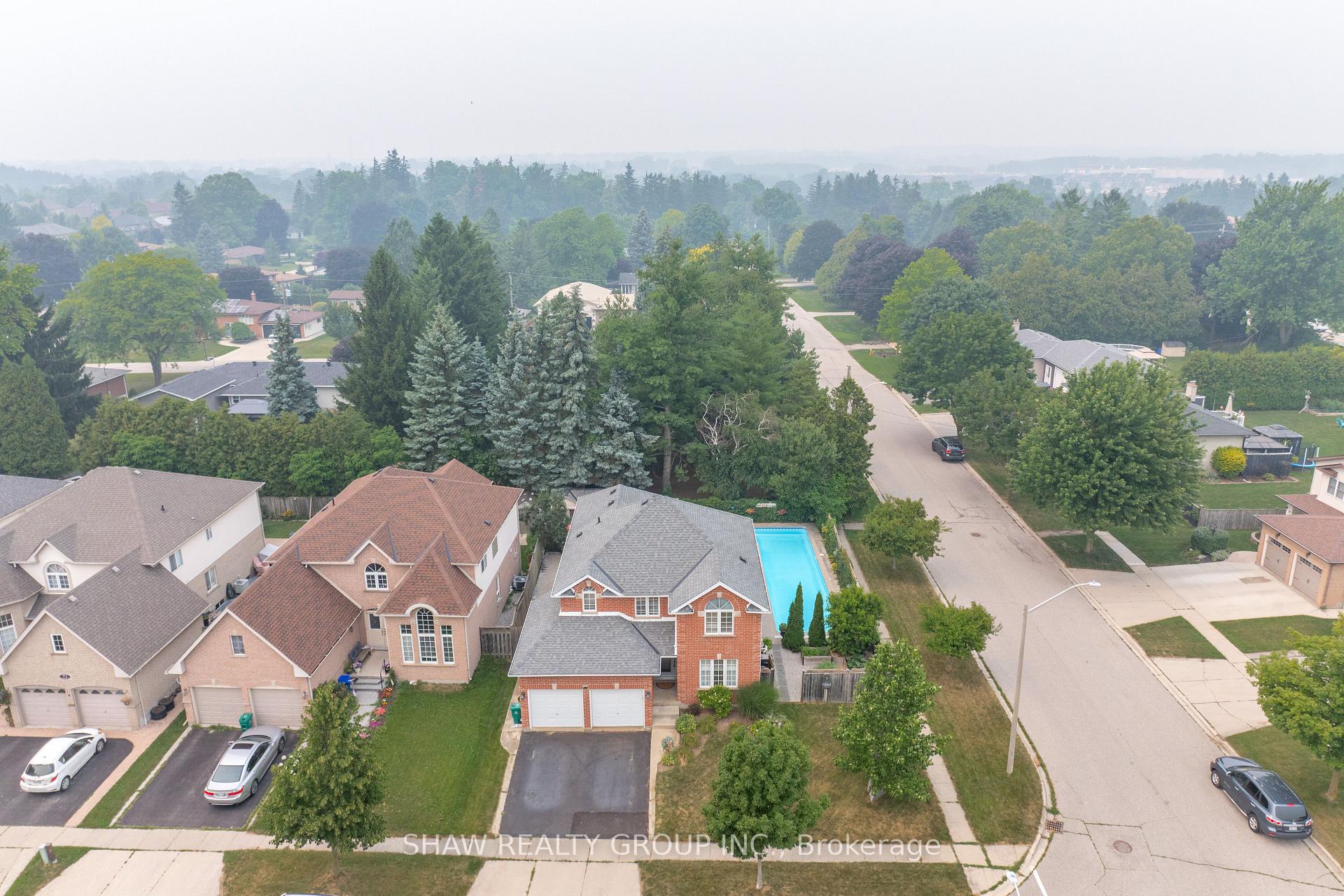 Photo 46 of 79 Beaverbrook Crescent, Cambridge, Little's Corners — HOMEH