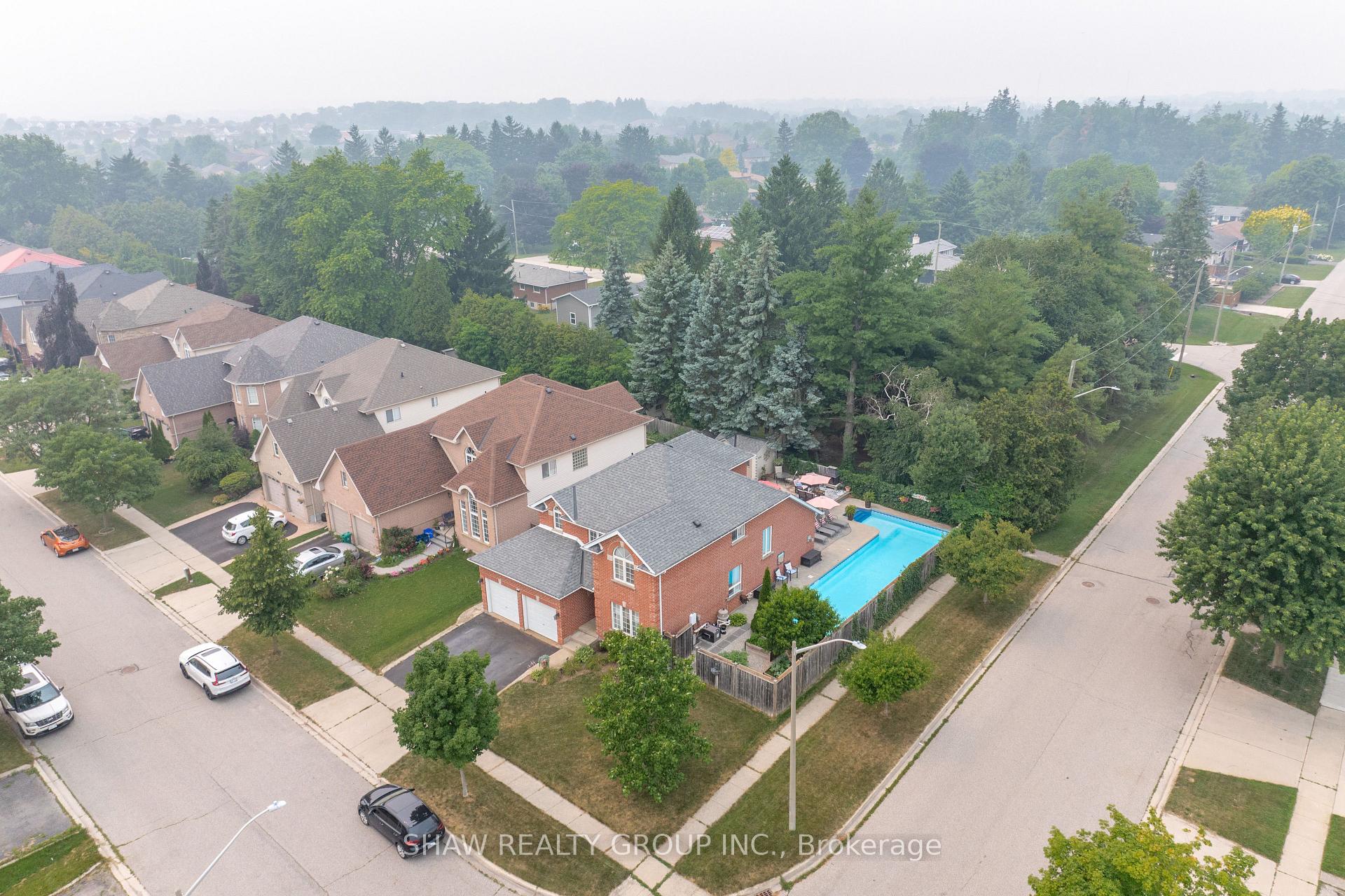 Photo 47 of 79 Beaverbrook Crescent, Cambridge, Little's Corners — HOMEH