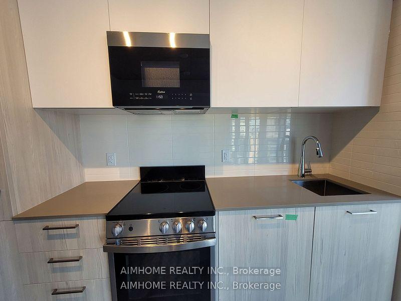 Photo 4 of Unit 1405, 65 Mutual Street, Toronto, Church-Yonge Corridor — HOMEH