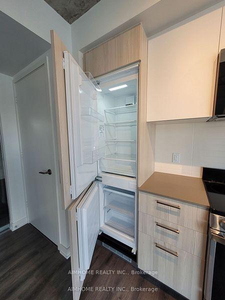 Photo 5 of Unit 1405, 65 Mutual Street, Toronto, Church-Yonge Corridor — HOMEH