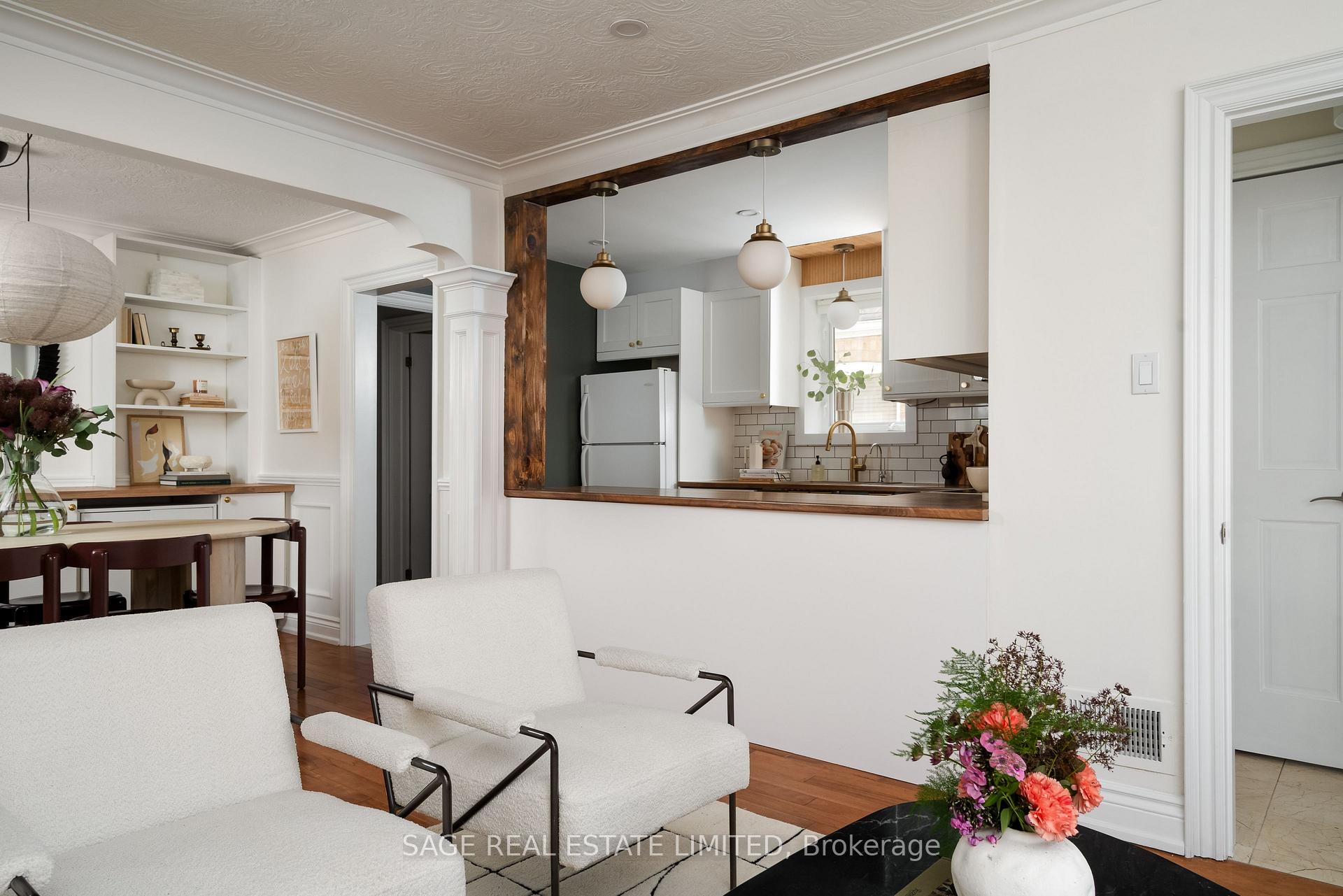 Photo 7 of 505 Caledonia Road, Toronto, Caledonia-Fairbank — HOMEH