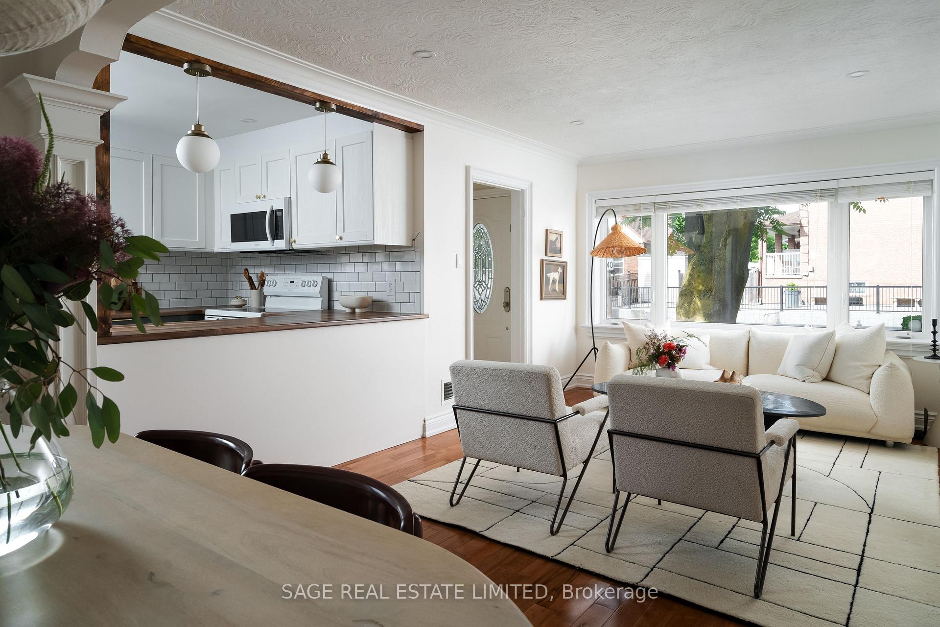 Photo 9 of 505 Caledonia Road, Toronto, Caledonia-Fairbank — HOMEH