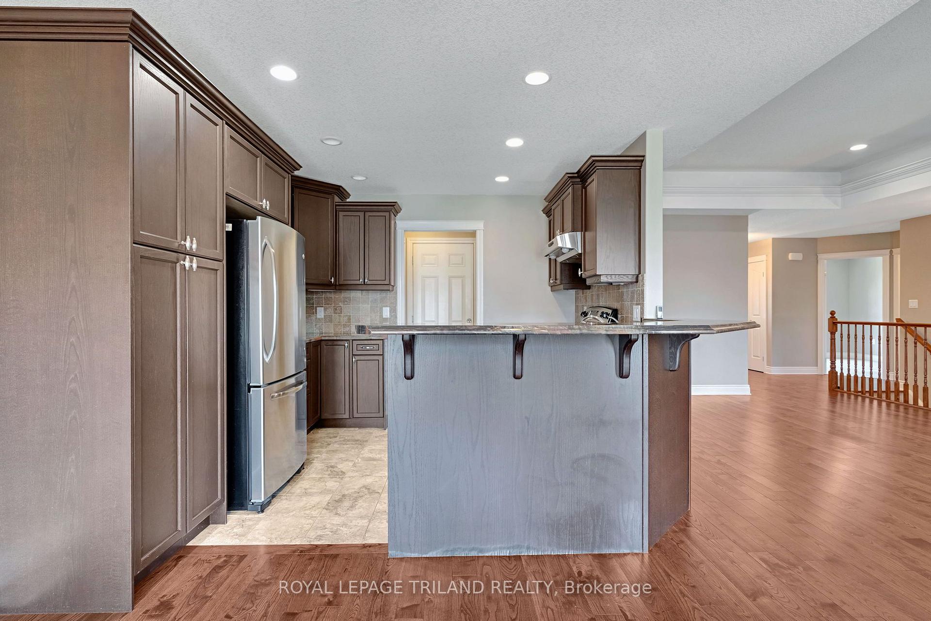 Photo 16 of 35 Cassie Crescent, Strathroy-Caradoc, NE — HOMEH