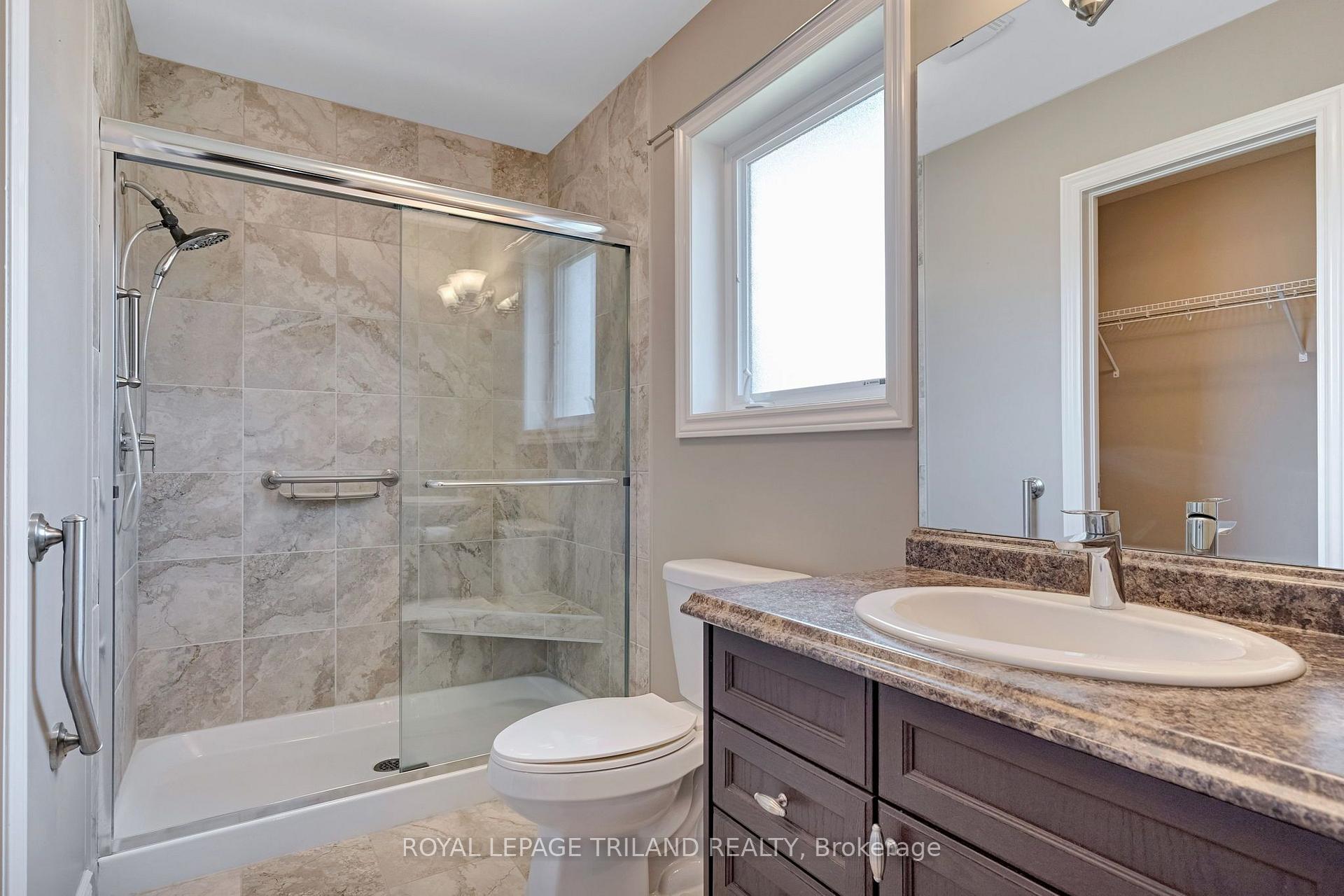 Photo 25 of 35 Cassie Crescent, Strathroy-Caradoc, NE — HOMEH