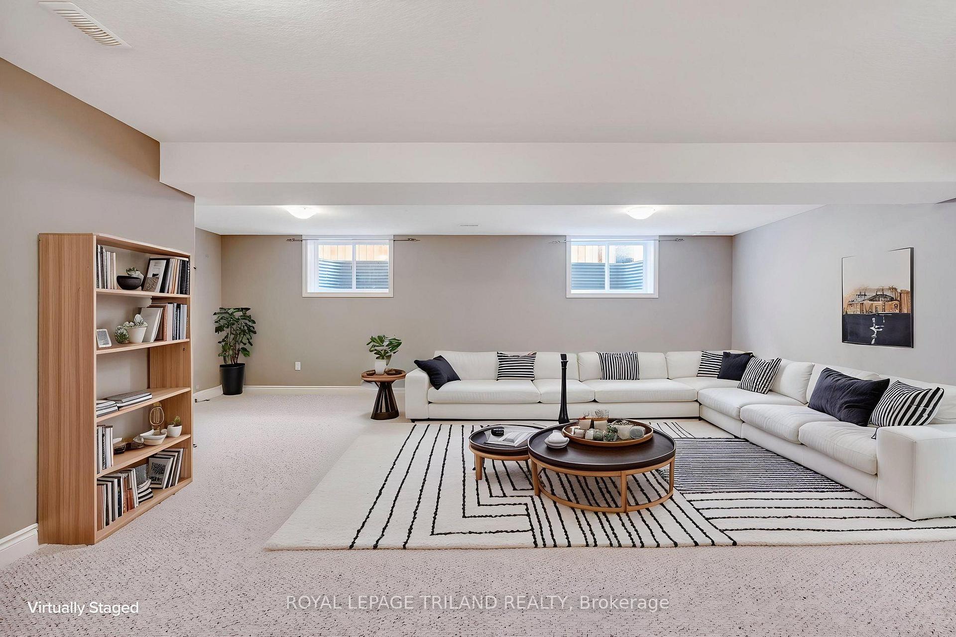 Photo 31 of 35 Cassie Crescent, Strathroy-Caradoc, NE — HOMEH