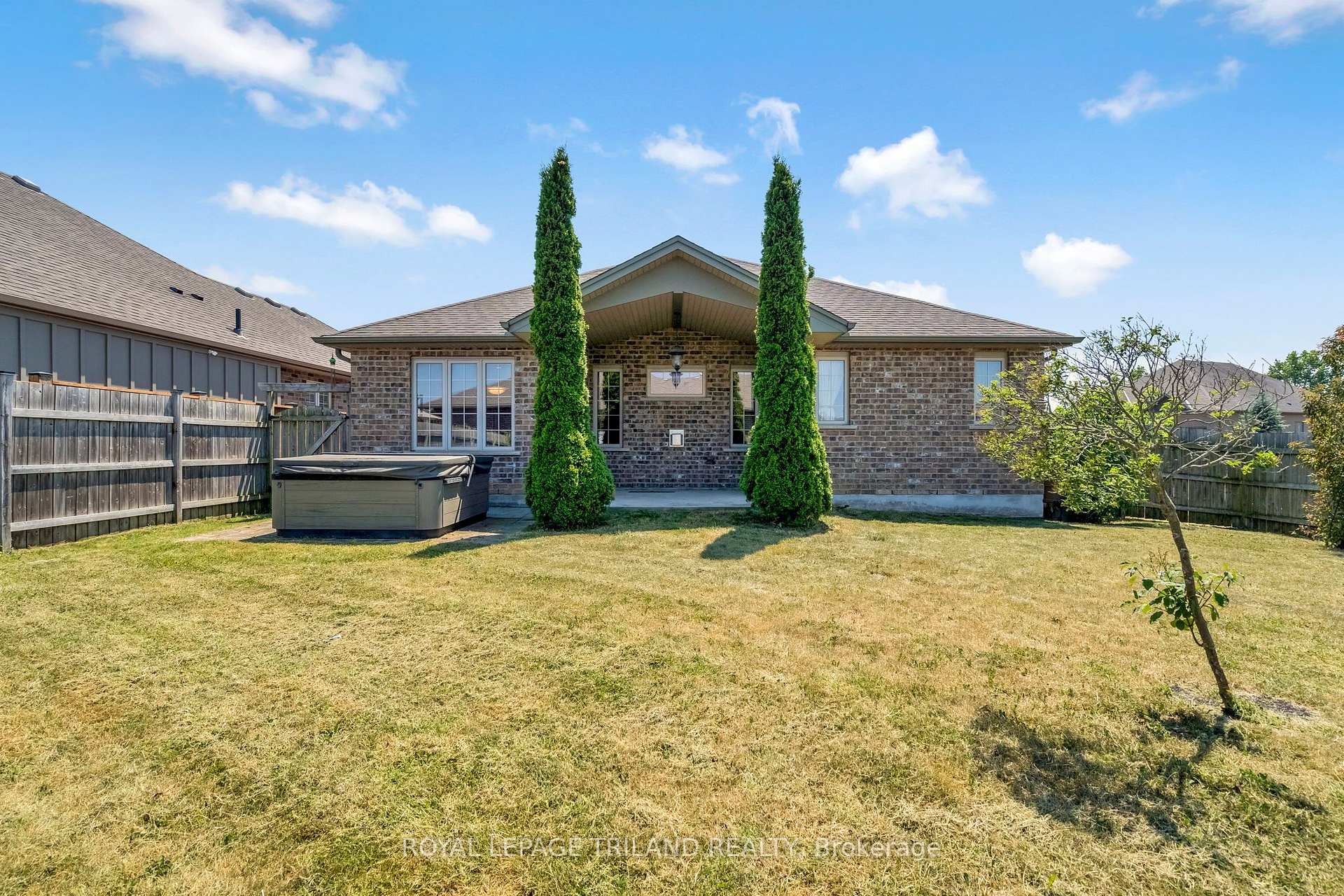 Photo 40 of 35 Cassie Crescent, Strathroy-Caradoc, NE — HOMEH