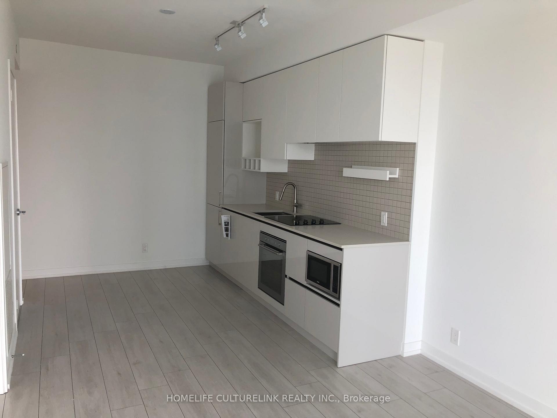 Photo 6 of Unit 4611, 950 Portage Parkway, Vaughan, Vaughan Corporate Centre — HOMEH
