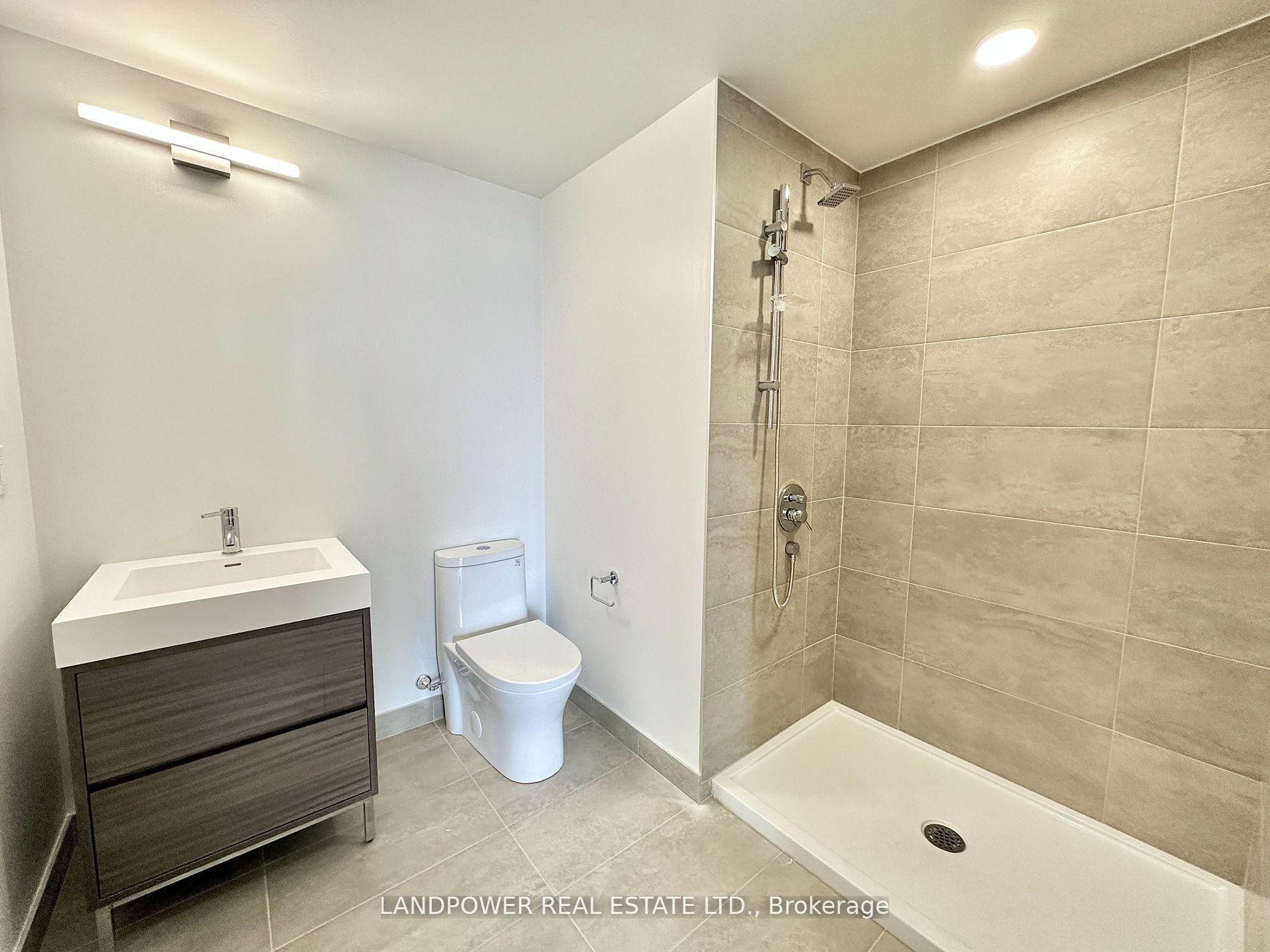 Photo 11 of Unit 904, 9 Tecumseth Street, Toronto, Niagara — HOMEH