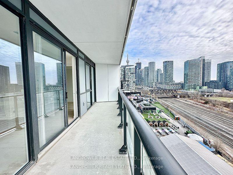 Photo 12 of Unit 904, 9 Tecumseth Street, Toronto, Niagara — HOMEH