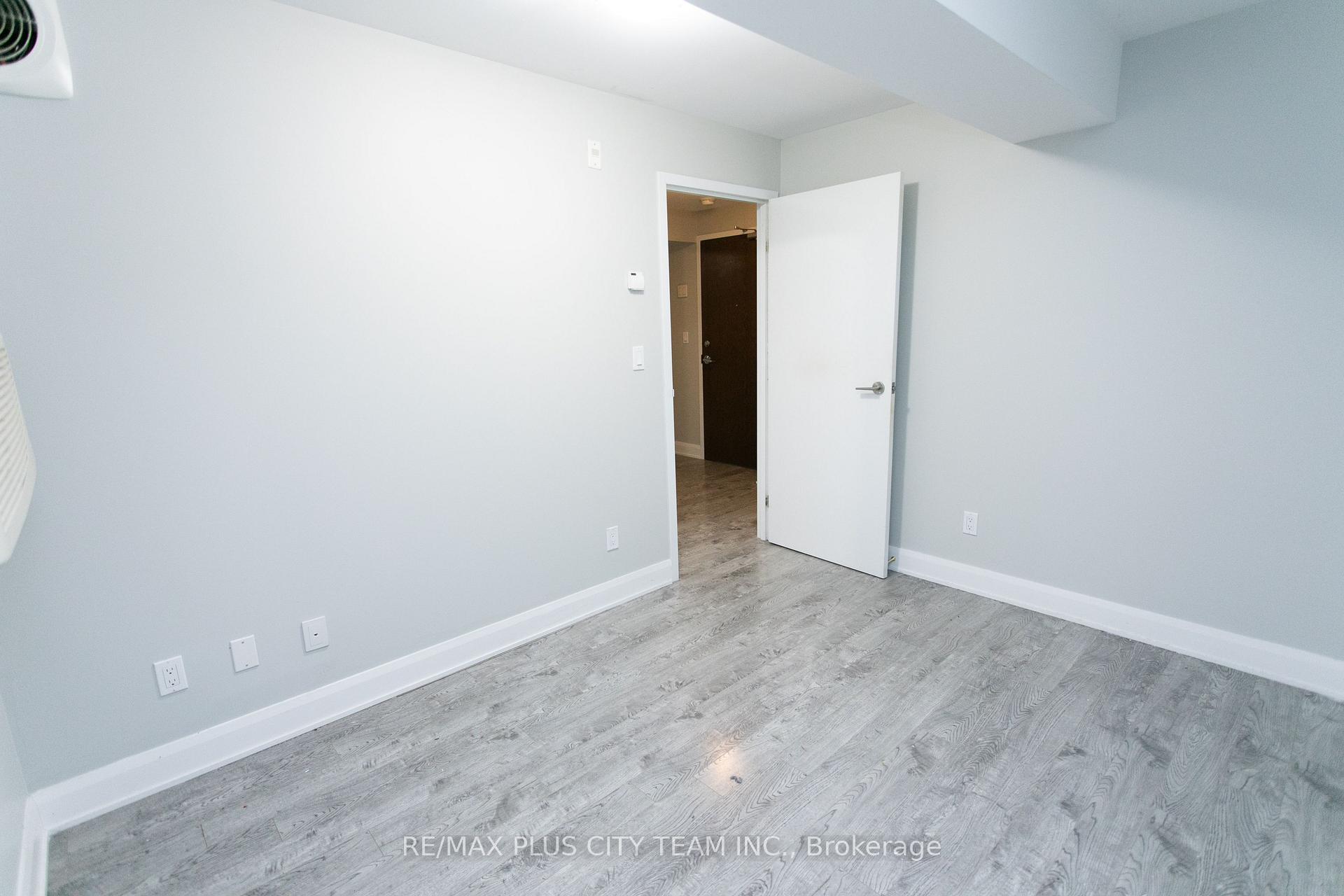 Photo 8 of Unit L03, 686 Bathurst Street, Toronto, Palmerston-Little Italy — HOMEH