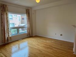 Photo 4 of 107 Brock Avenue, Markham, Berczy — HOMEH