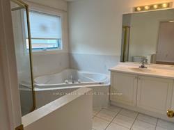 Photo 8 of 107 Brock Avenue, Markham, Berczy — HOMEH