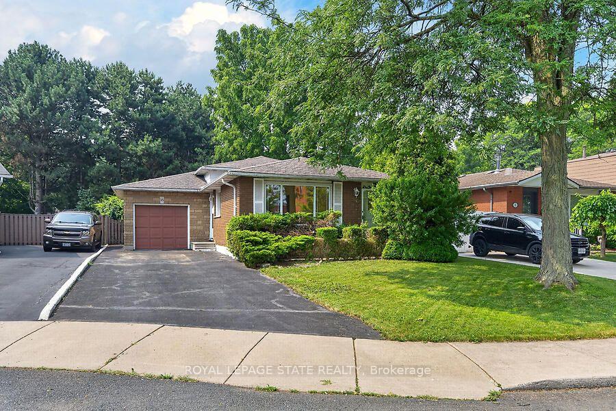 Photo 1 of 16 Sunshine Court, Hamilton, Rolston — HOMEH
