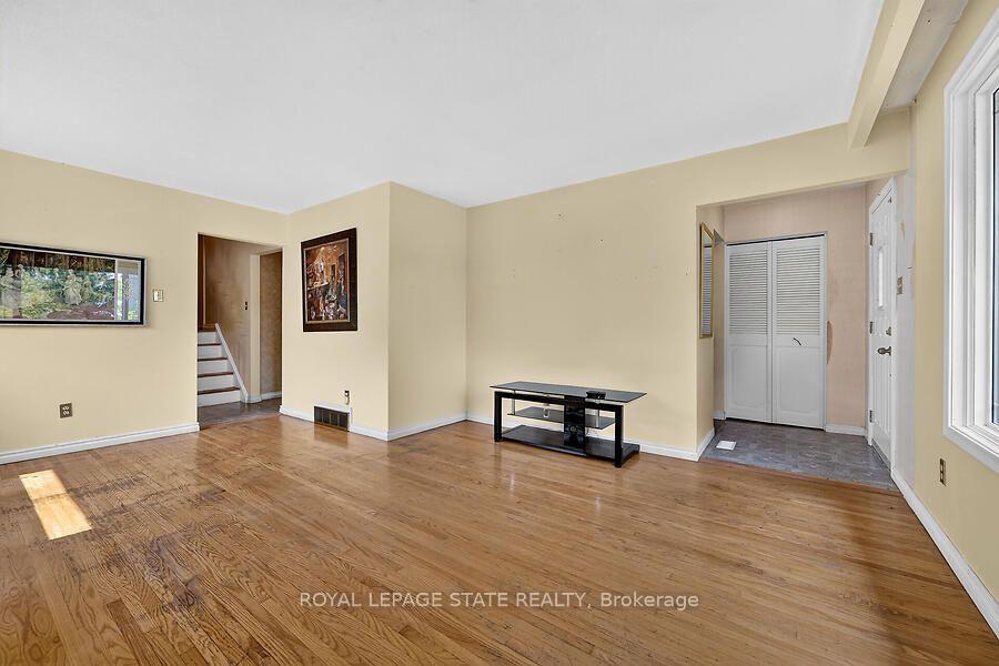 Photo 6 of 16 Sunshine Court, Hamilton, Rolston — HOMEH