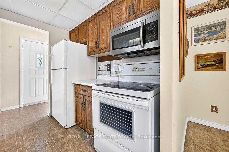 Photo 14 of 16 Sunshine Court, Hamilton, Rolston — HOMEH