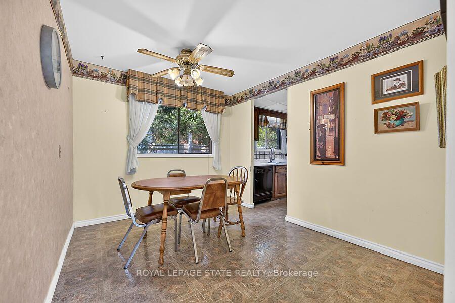 Photo 15 of 16 Sunshine Court, Hamilton, Rolston — HOMEH