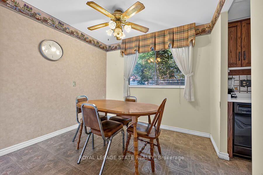 Photo 16 of 16 Sunshine Court, Hamilton, Rolston — HOMEH
