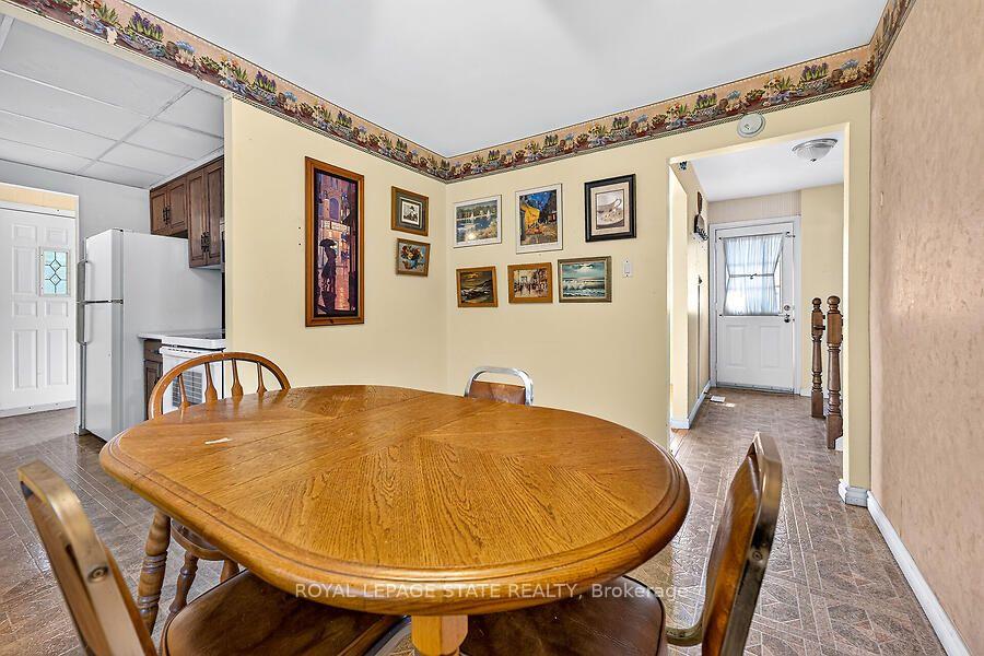 Photo 17 of 16 Sunshine Court, Hamilton, Rolston — HOMEH