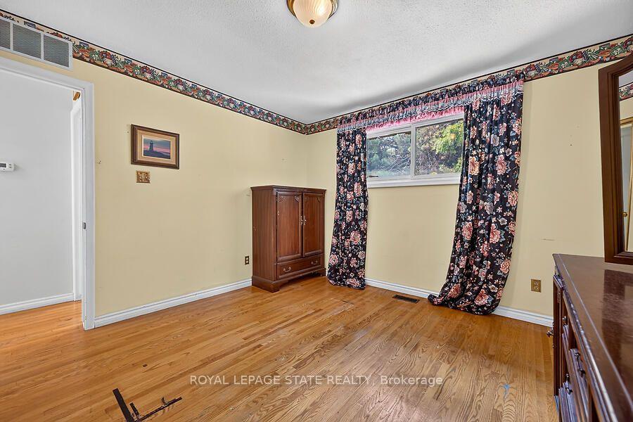 Photo 18 of 16 Sunshine Court, Hamilton, Rolston — HOMEH