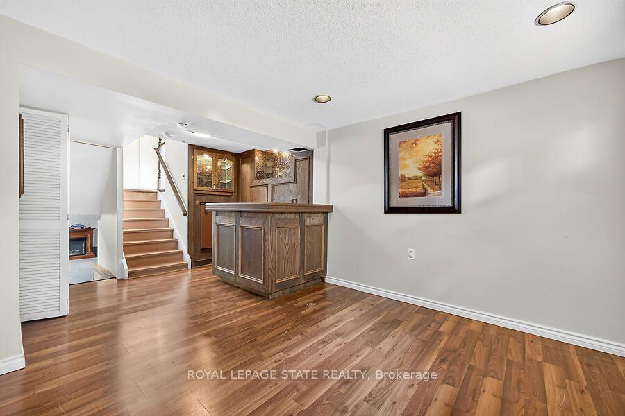 Photo 24 of 16 Sunshine Court, Hamilton, Rolston — HOMEH