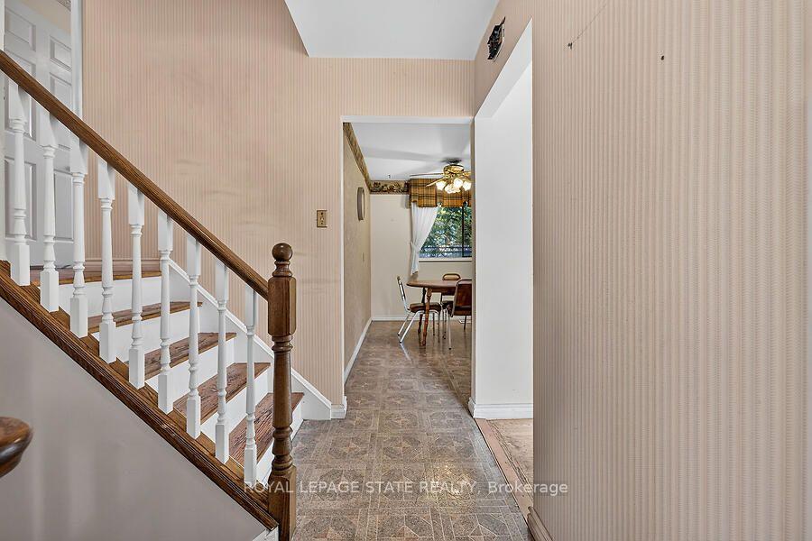 Photo 38 of 16 Sunshine Court, Hamilton, Rolston — HOMEH