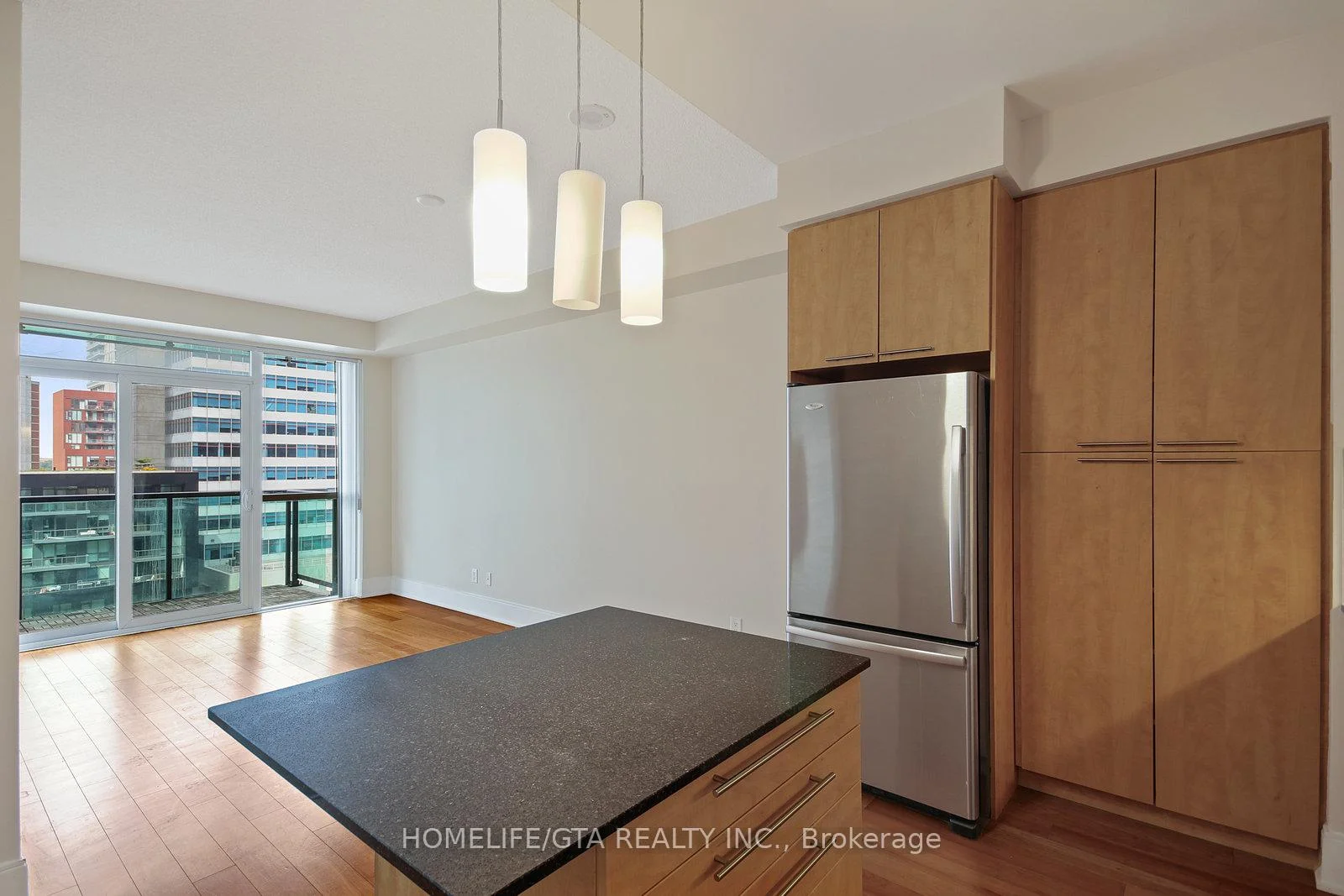 Photo 24 of Unit 1914, 70 Roehampton Avenue, Toronto, Mount Pleasant West — HOMEH