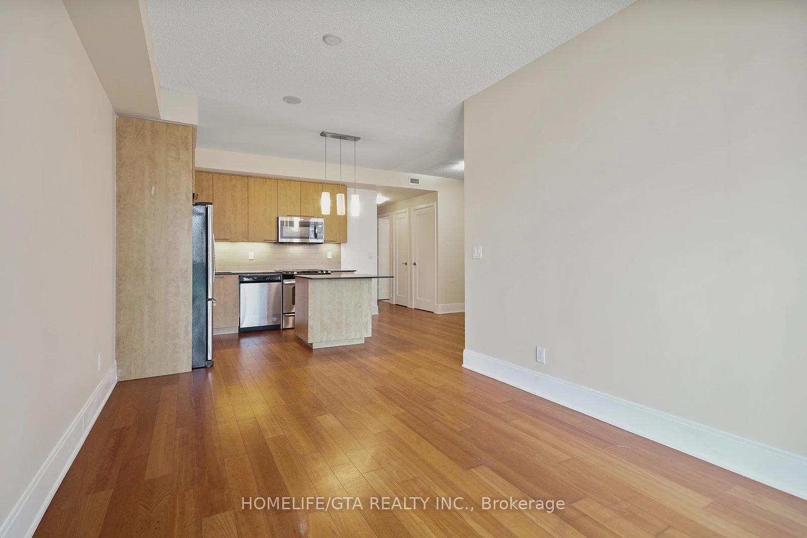 Photo 34 of Unit 1914, 70 Roehampton Avenue, Toronto, Mount Pleasant West — HOMEH