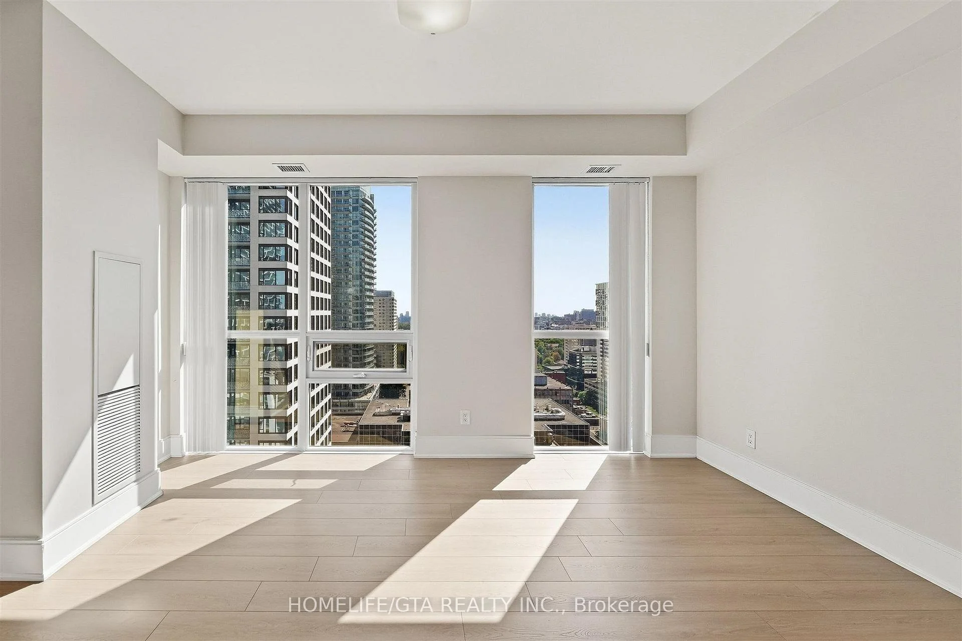 Photo 35 of Unit 1914, 70 Roehampton Avenue, Toronto, Mount Pleasant West — HOMEH