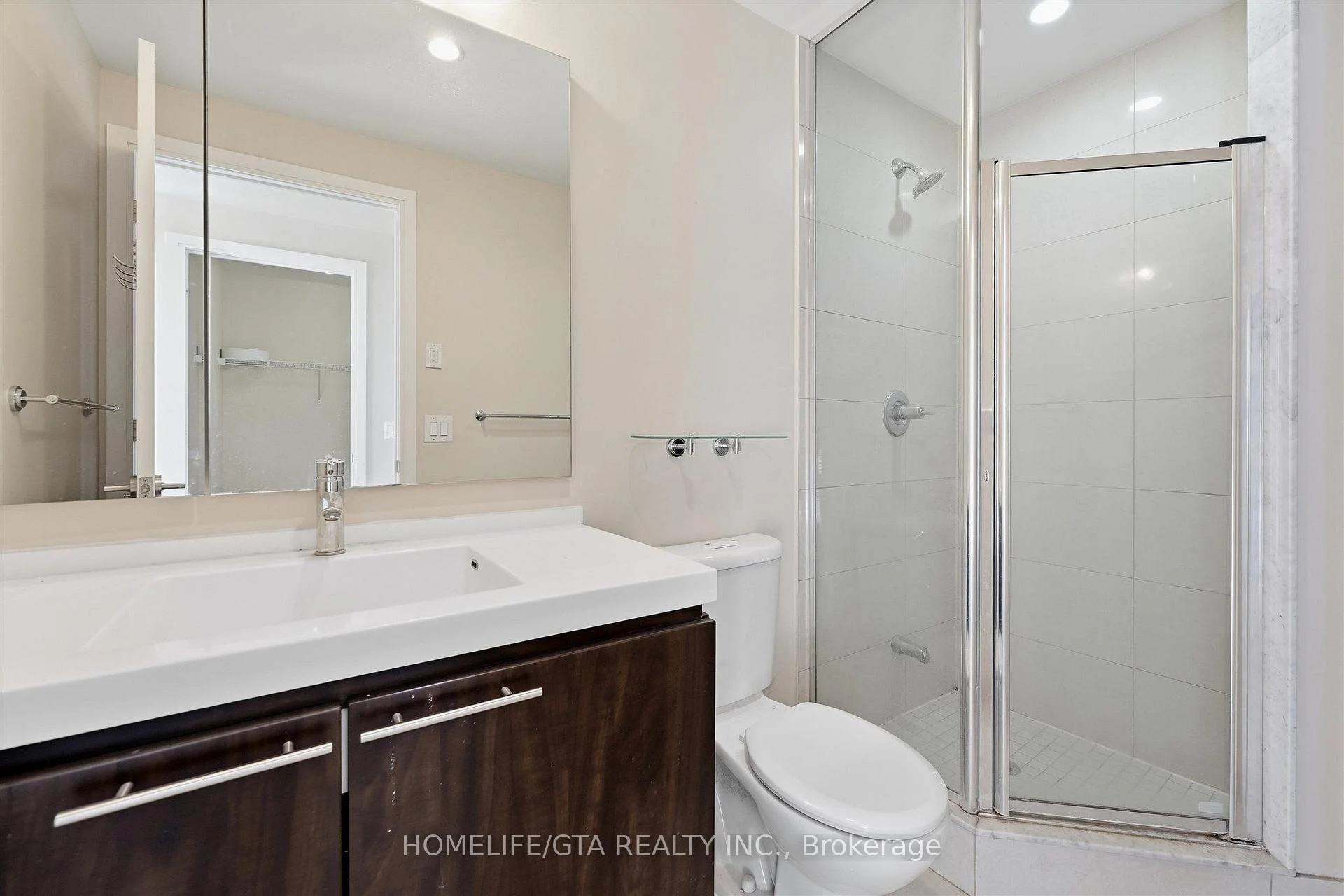 Photo 46 of Unit 1914, 70 Roehampton Avenue, Toronto, Mount Pleasant West — HOMEH