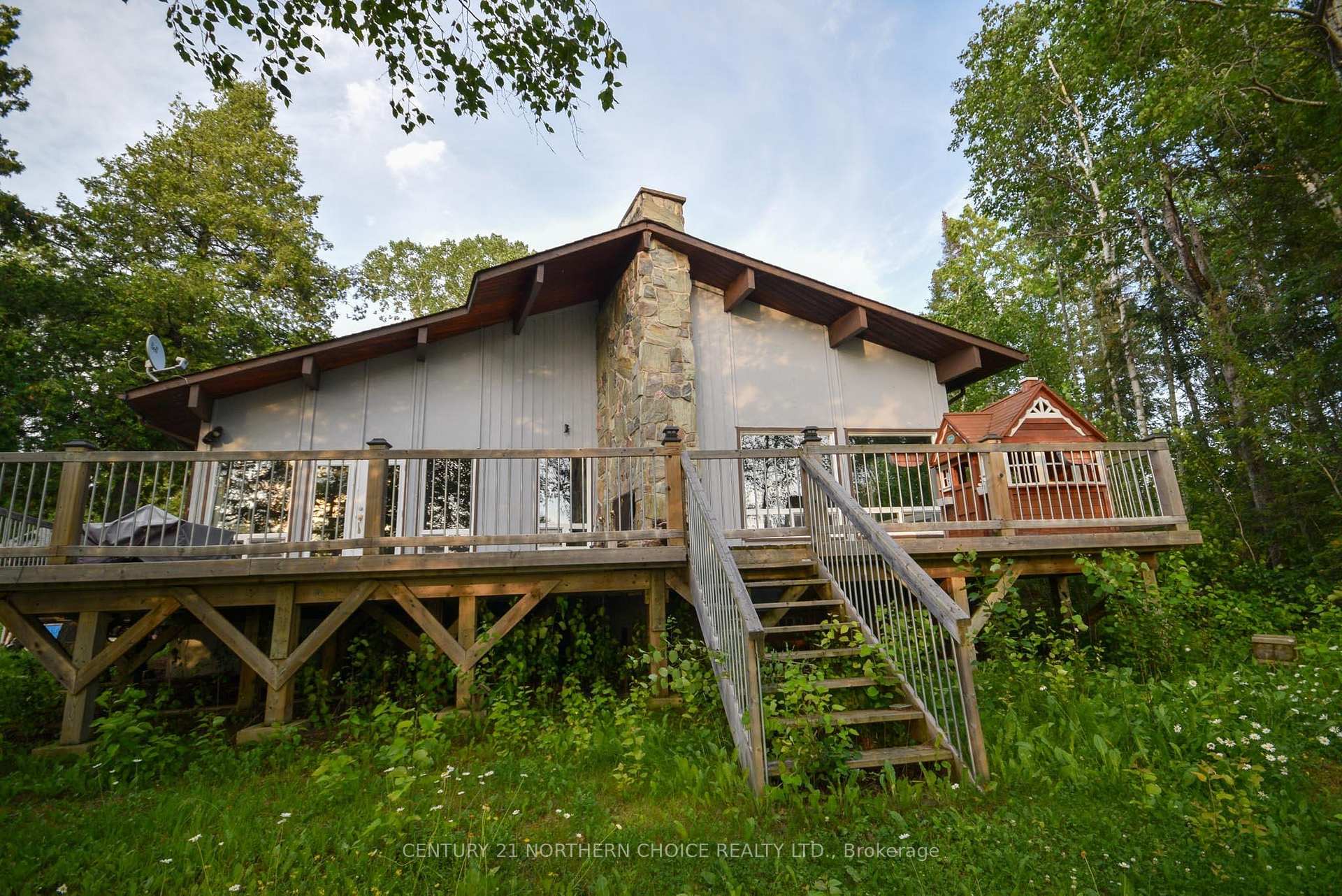 Photo 22 of 75 Black Bear Road, Kenora Remote Area, Lake of the Woods North — HOMEH