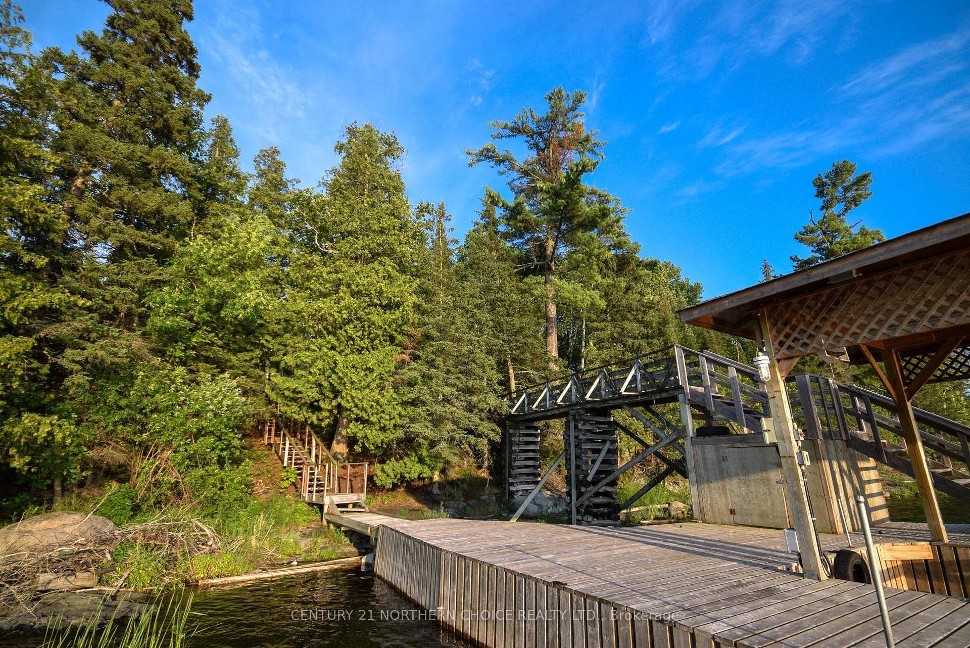 Photo 30 of 75 Black Bear Road, Kenora Remote Area, Lake of the Woods North — HOMEH
