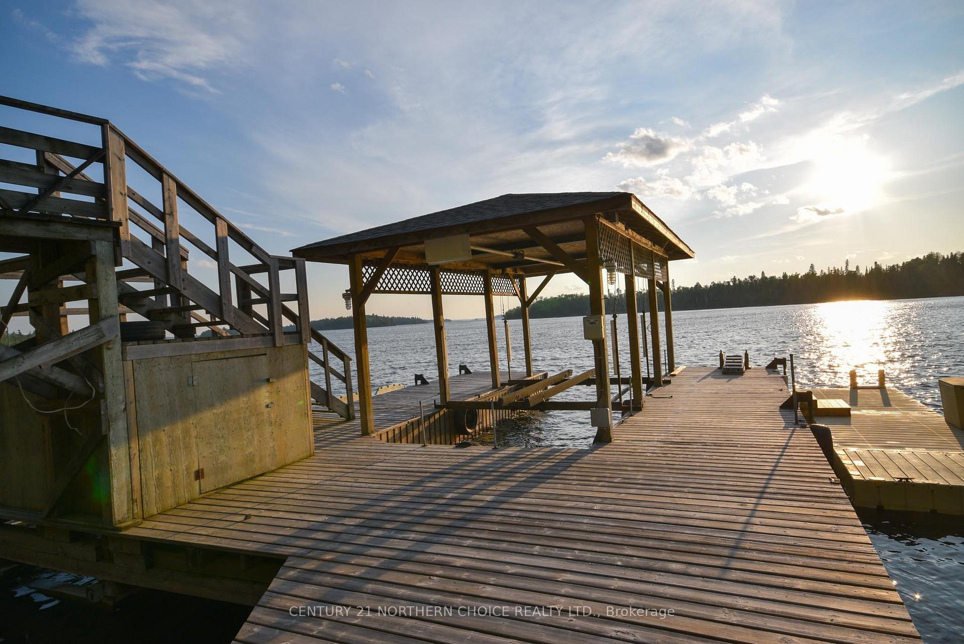 Photo 31 of 75 Black Bear Road, Kenora Remote Area, Lake of the Woods North — HOMEH