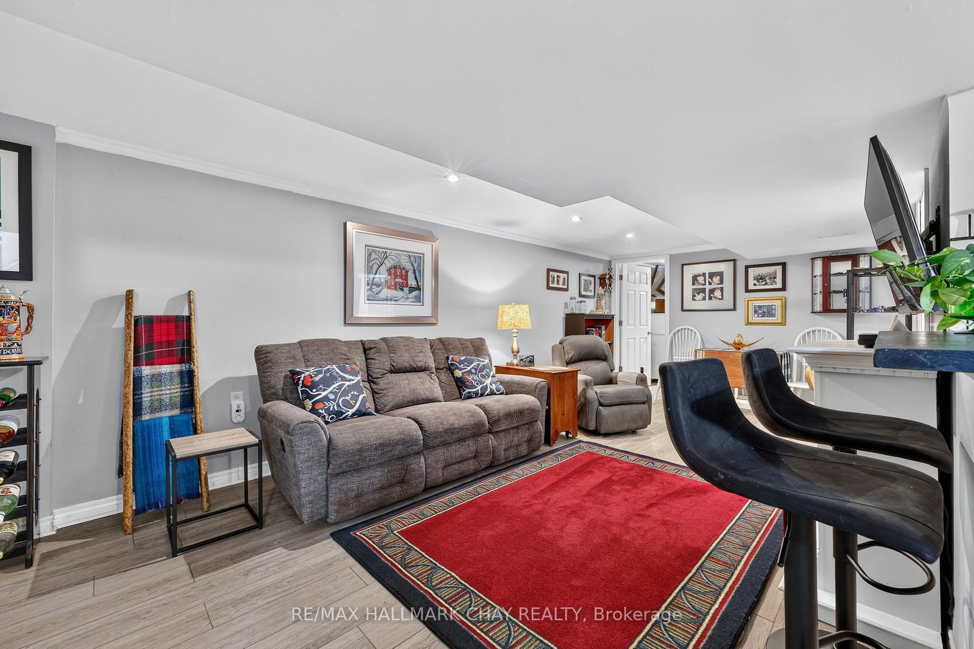 Photo 17 of 9 Melrose Avenue, Barrie, Codrington — HOMEH