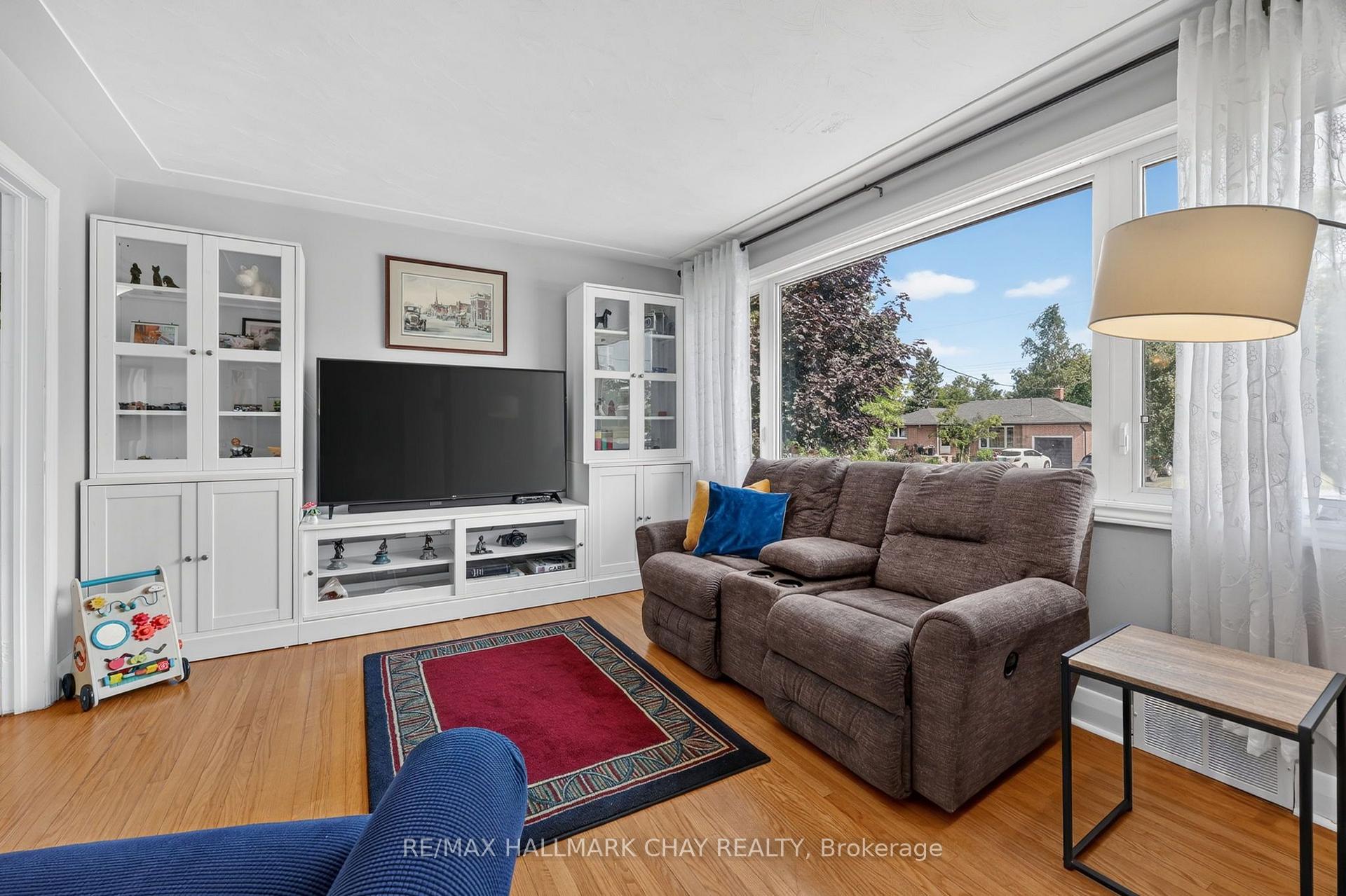 Photo 5 of 9 Melrose Avenue, Barrie, Codrington — HOMEH