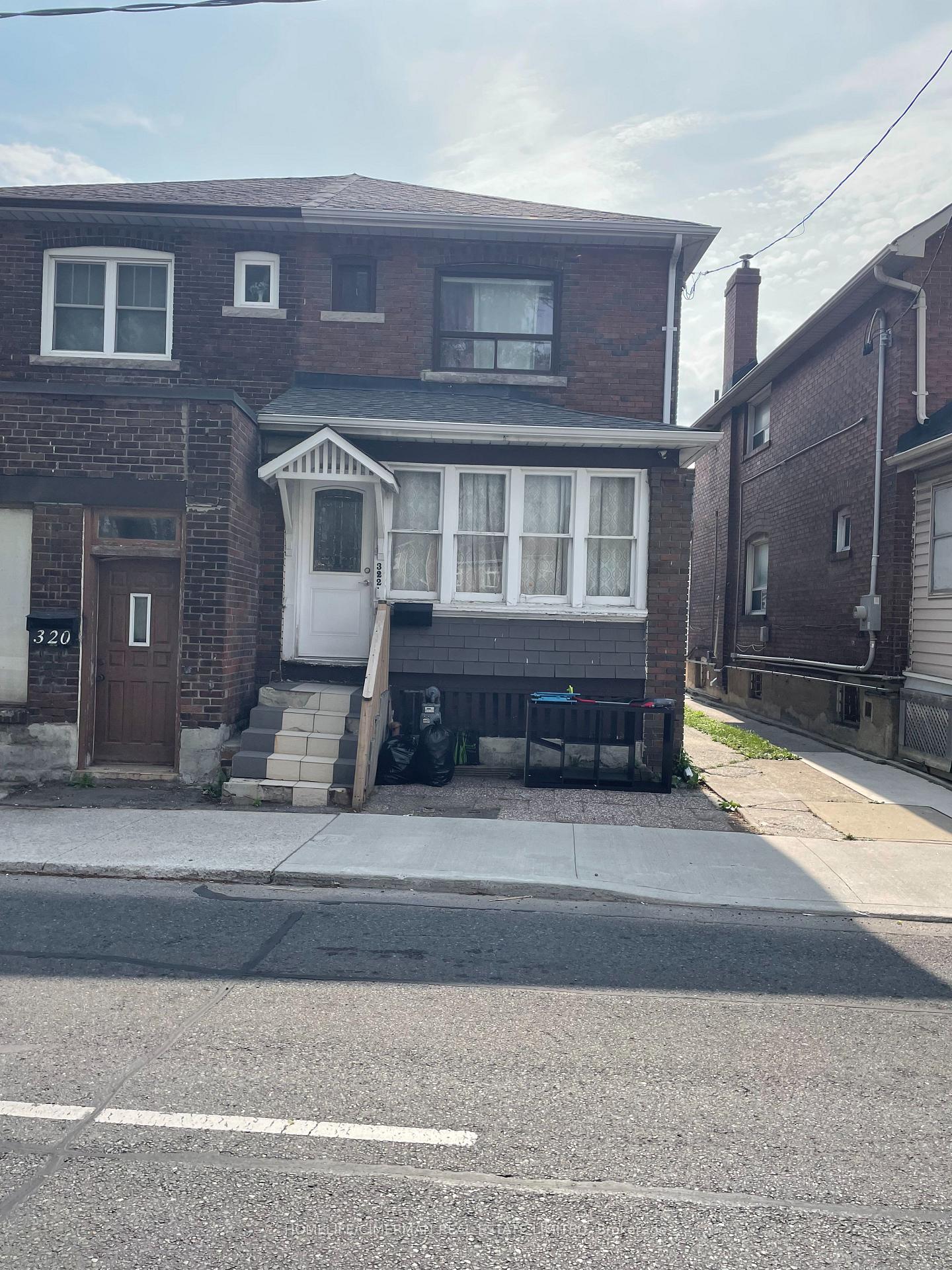 Photo 1 of Unit Second Floor, 322 Old Weston Road, Toronto, Weston-Pellam Park — HOMEH