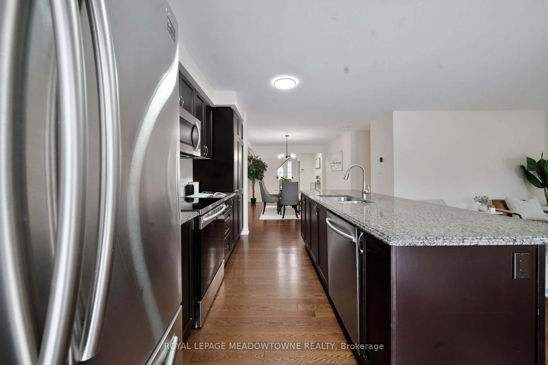 Photo 6 of 364 Equestrian Way, Cambridge, Preston Heights — HOMEH