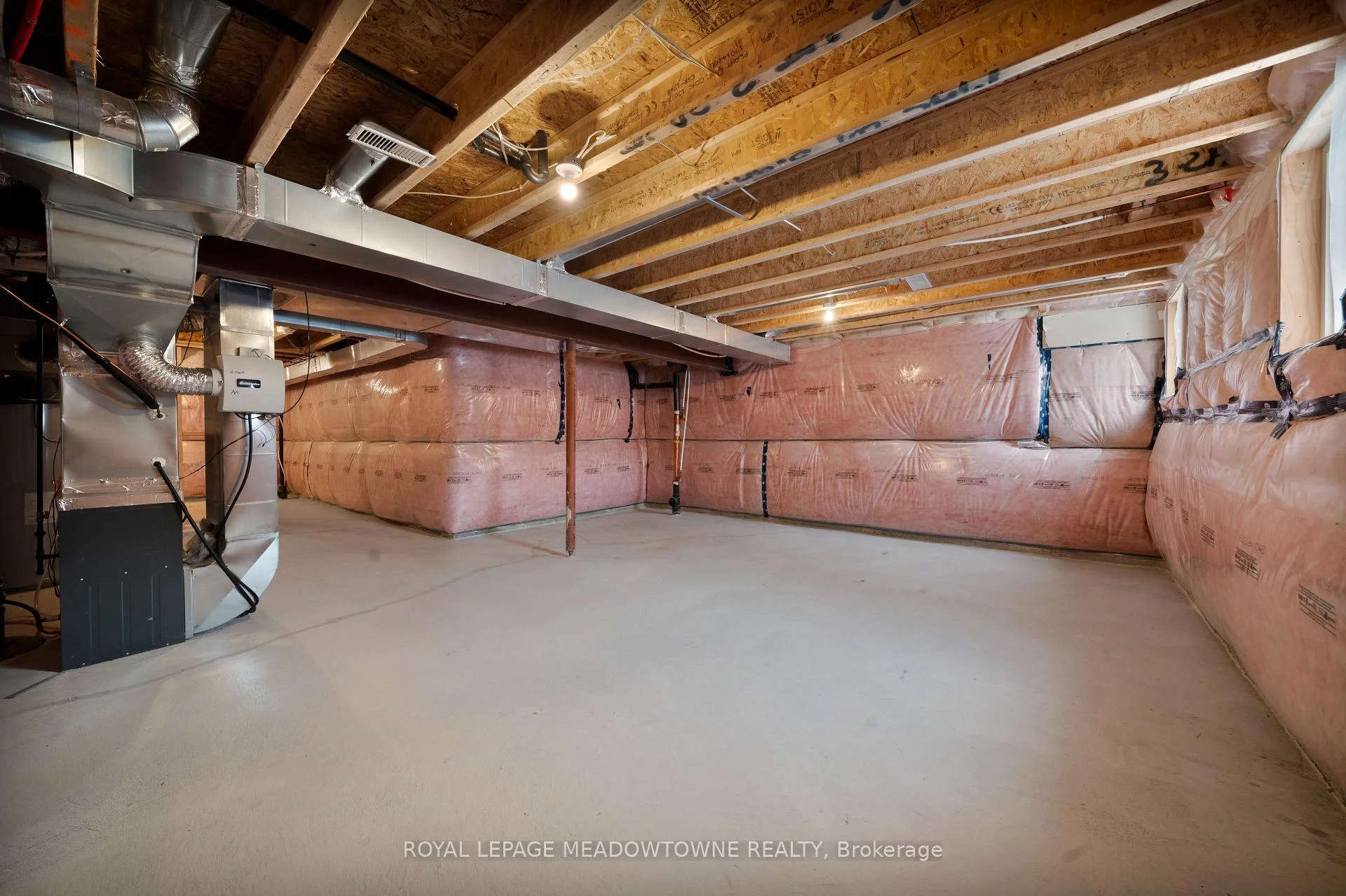 Photo 18 of 364 Equestrian Way, Cambridge, Preston Heights — HOMEH