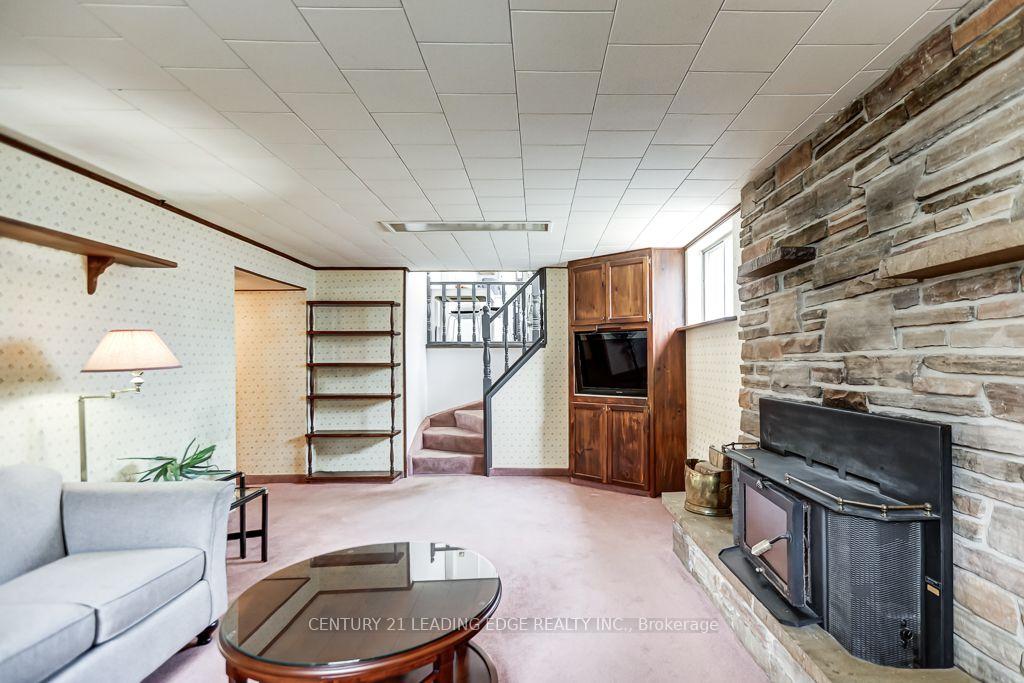 Photo 25 of 107 Drakefield Road, Markham, Bullock — HOMEH