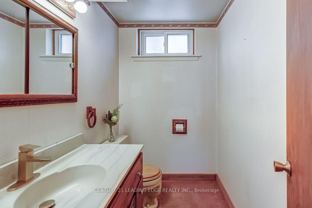 Photo 27 of 107 Drakefield Road, Markham, Bullock — HOMEH