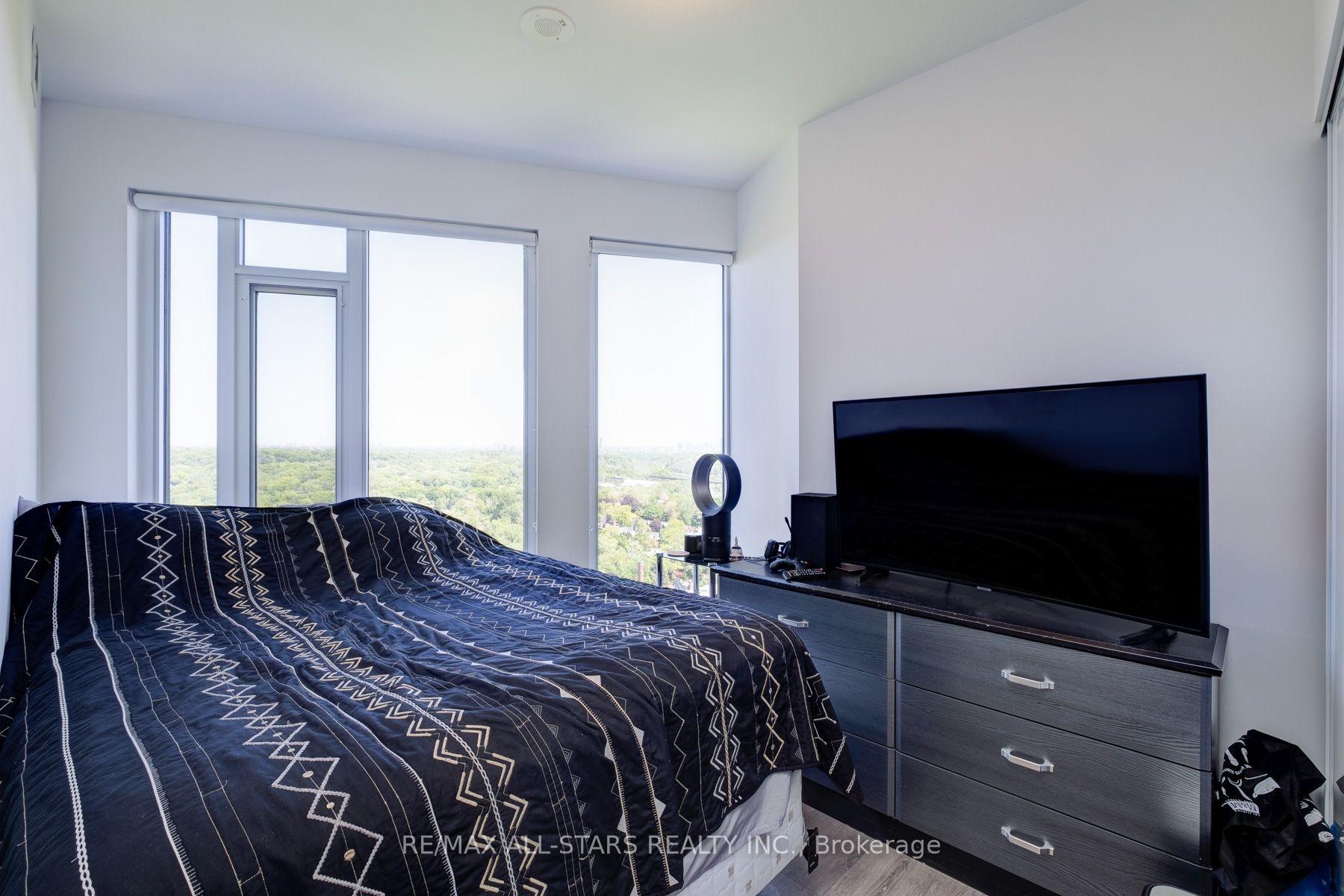 Photo 16 of Unit 2302, 575 Bloor Street E, Toronto, Palmerston-Little Italy — HOMEH