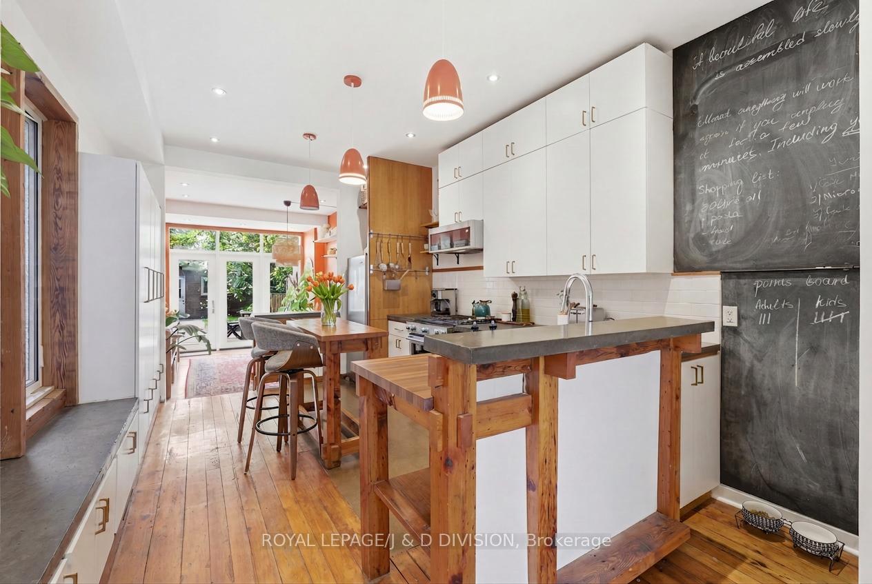 Photo 4 of 41 Noble Street, Toronto, Roncesvalles — HOMEH
