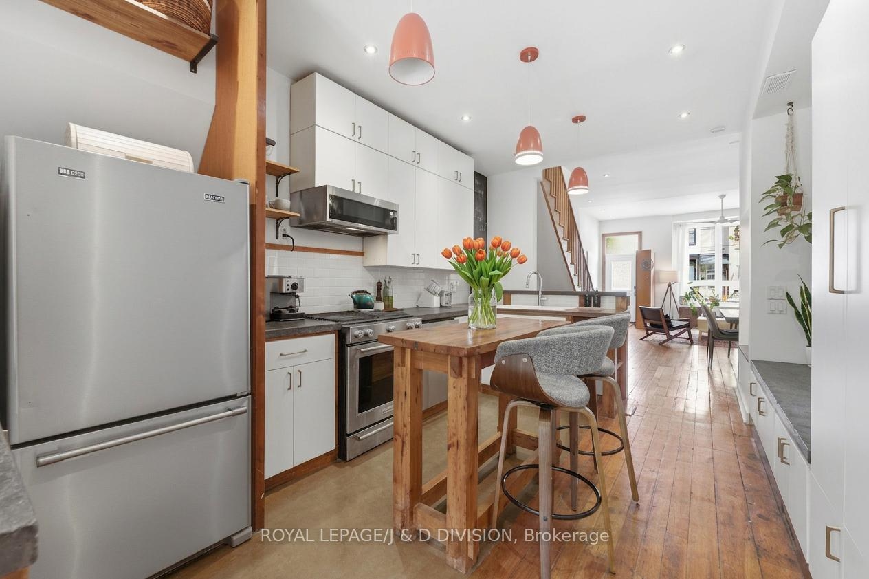 Photo 7 of 41 Noble Street, Toronto, Roncesvalles — HOMEH