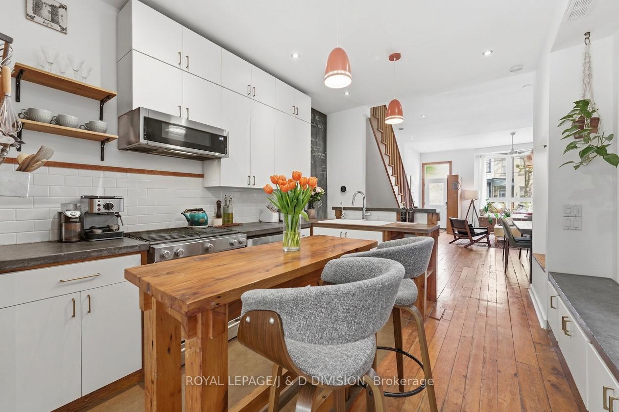 Photo 8 of 41 Noble Street, Toronto, Roncesvalles — HOMEH