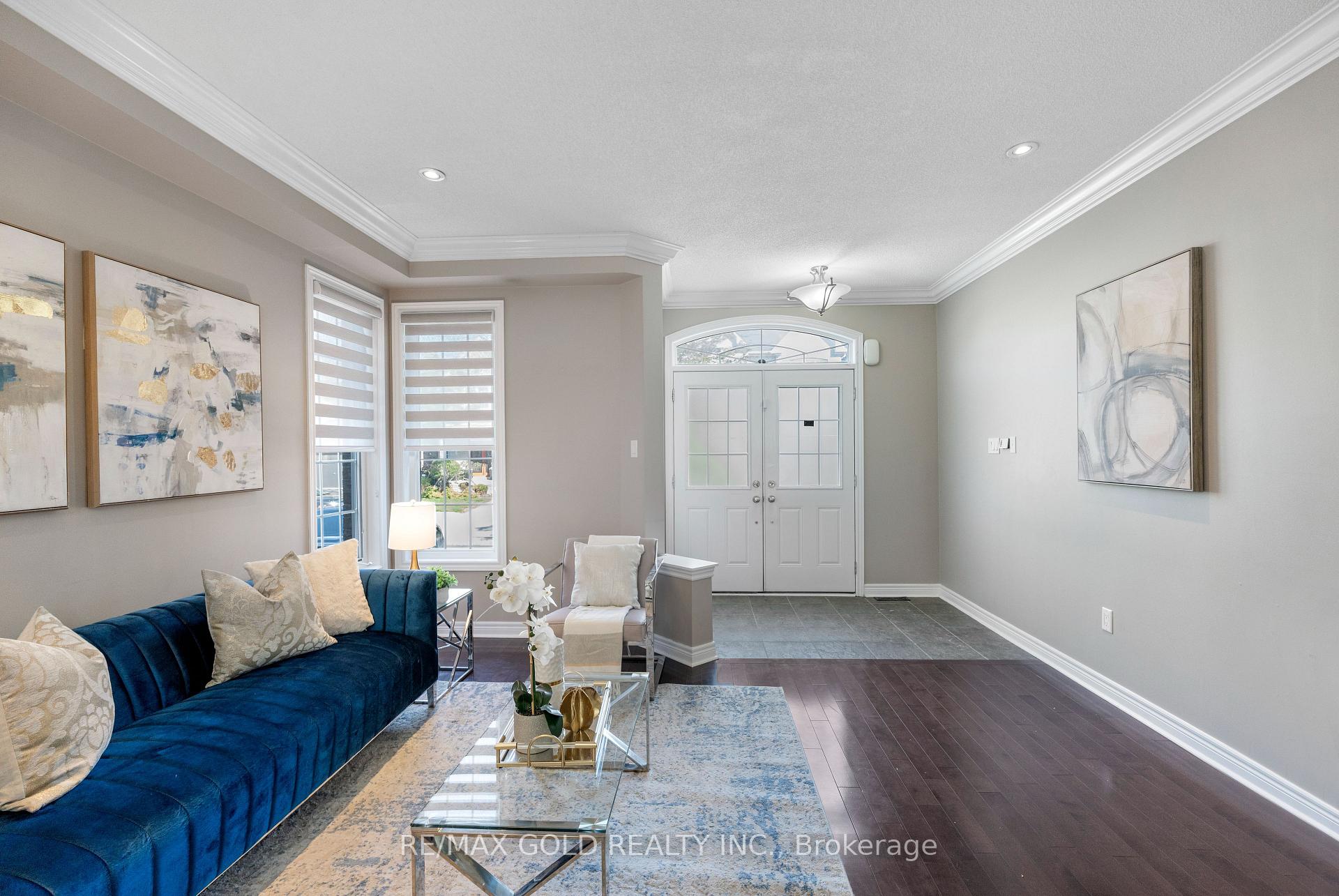 Photo 9 of 99 Watsonbrook Drive, Brampton, Sandringham-Wellington — HOMEH